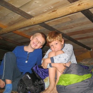 Vlčí přespání na boudě s výletem do Afriky