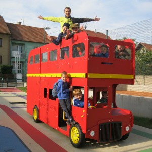 Vlčí přespání na boudě s výletem do Afriky