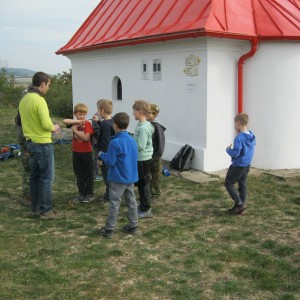 Vlčí přespání na boudě s výletem do Afriky
