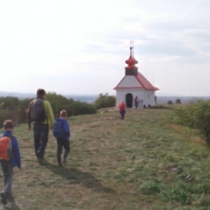 Vlčí přespání na boudě s výletem do Afriky