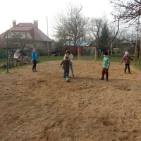 Březnová oddílovka