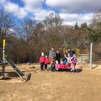 Výprava Kudlanek a Sršňů do planetária