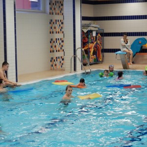 Oddílovka v bazéně