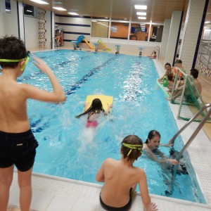 Oddílovka v bazéně