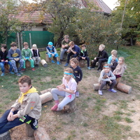 Říjnová oddílovka