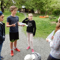 Květnová oddílovka