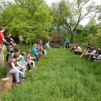 Květnová oddílovka