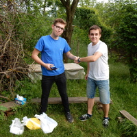 Květnová oddílovka