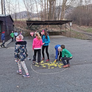 Fotky z družinových schůzek Lišek