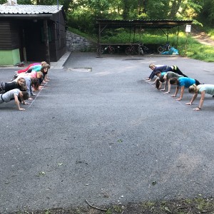 Fotky z družinových schůzek Lišek