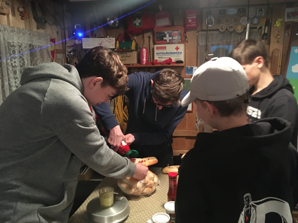 Tygří Hotdog párty