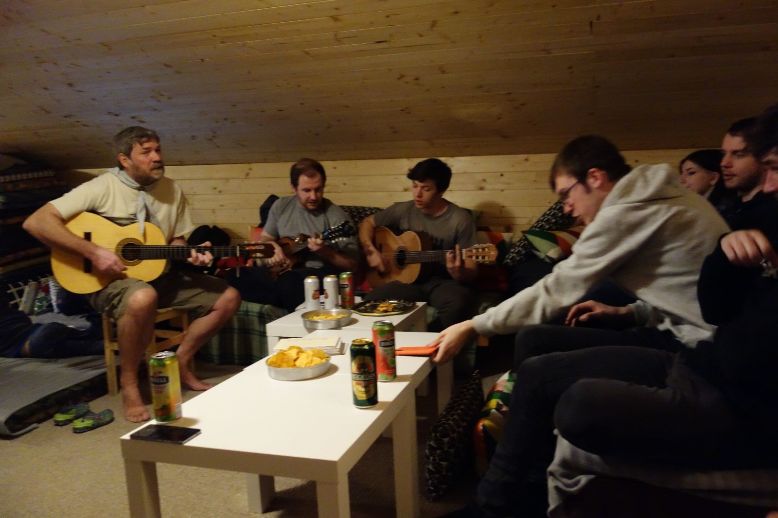 Dvojka news duben 2021