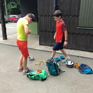 Liščí jaro a závěrečná schůzka - Zlatá horečka