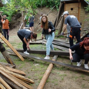 Stavba nového podsadovníku
