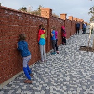 Říjnová oddílovka