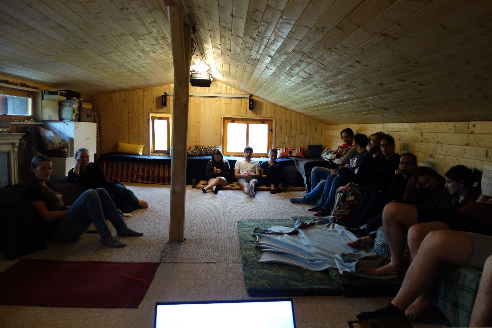 Dvojka news květen 2021