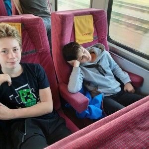 Vlčí přespání na Boudě a výprava do Prahy