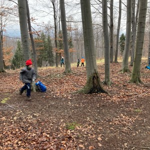 Výprava Kocourů a Lišek k jeskyni (18.12.2021)