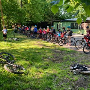 Květnová oddílovka Lišek a Kocourů na kolech