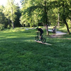Květnová oddílovka Lišek a Kocourů na kolech