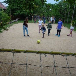 Květnová oddílovka