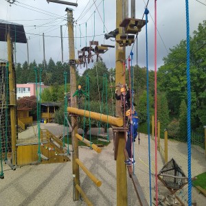 Sršní lanové centrum