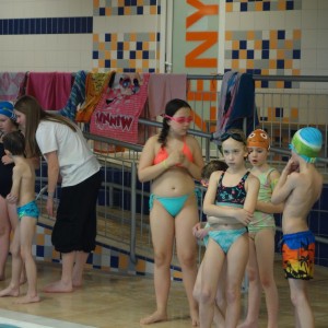 Březnová oddílovka v bazéně