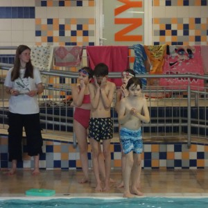 Březnová oddílovka v bazéně