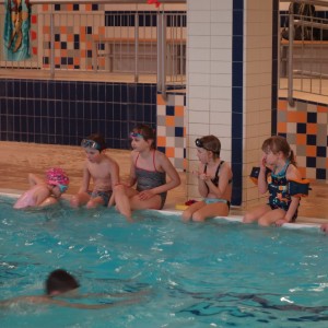 Březnová oddílovka v bazéně