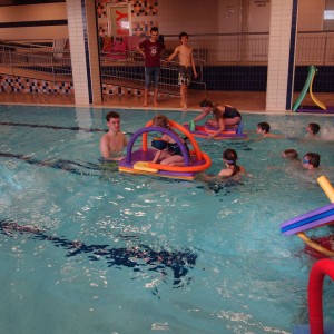 Březnová oddílovka v bazéně