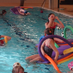 Březnová oddílovka v bazéně