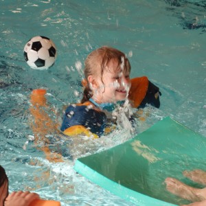 Březnová oddílovka v bazéně