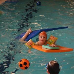 Březnová oddílovka v bazéně