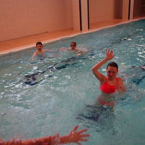 Březnová oddílovka v bazéně