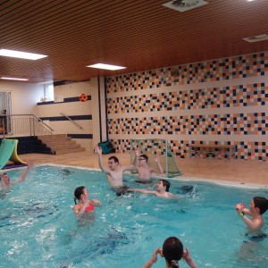 Březnová oddílovka v bazéně