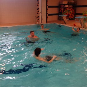 Březnová oddílovka v bazéně