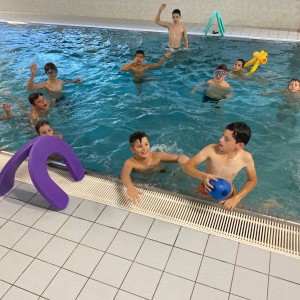 Kocouří a Liščí oddílovka na bazéně