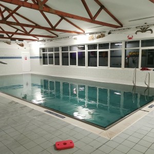 Liščí a Kocouří oddílovka na bazéně