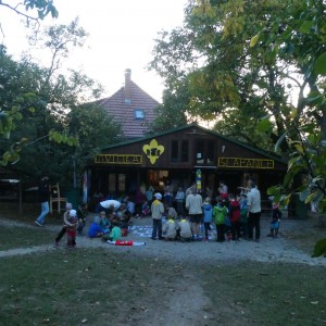Říjnová oddílovka