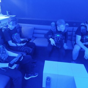 Tradiční Sršní laser game