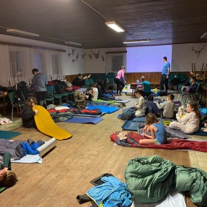 Úklid Hukvald a Vítání jara za zvuku rally