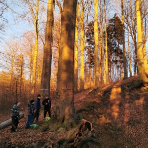 Úklid Hukvald a Vítání jara za zvuku rally