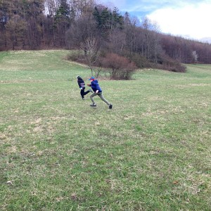 Úklid Hukvald a Vítání jara za zvuku rally