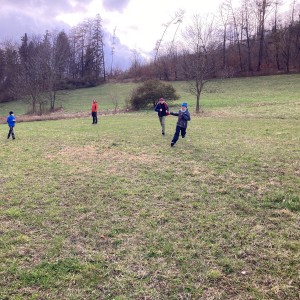 Úklid Hukvald a Vítání jara za zvuku rally