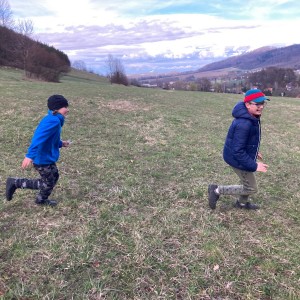 Úklid Hukvald a Vítání jara za zvuku rally