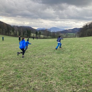 Úklid Hukvald a Vítání jara za zvuku rally