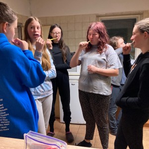 Úklid Hukvald a Vítání jara za zvuku rally