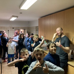 Úklid Hukvald a Vítání jara za zvuku rally