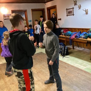 Úklid Hukvald a Vítání jara za zvuku rally