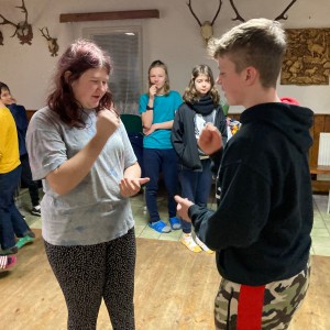 Úklid Hukvald a Vítání jara za zvuku rally